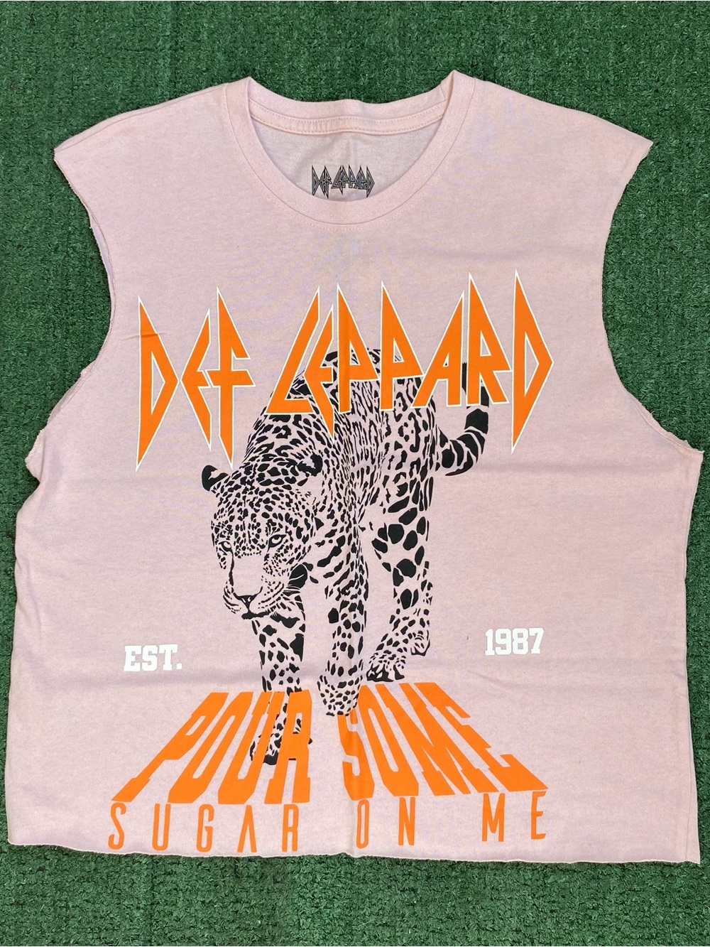 Def leppard tshirt